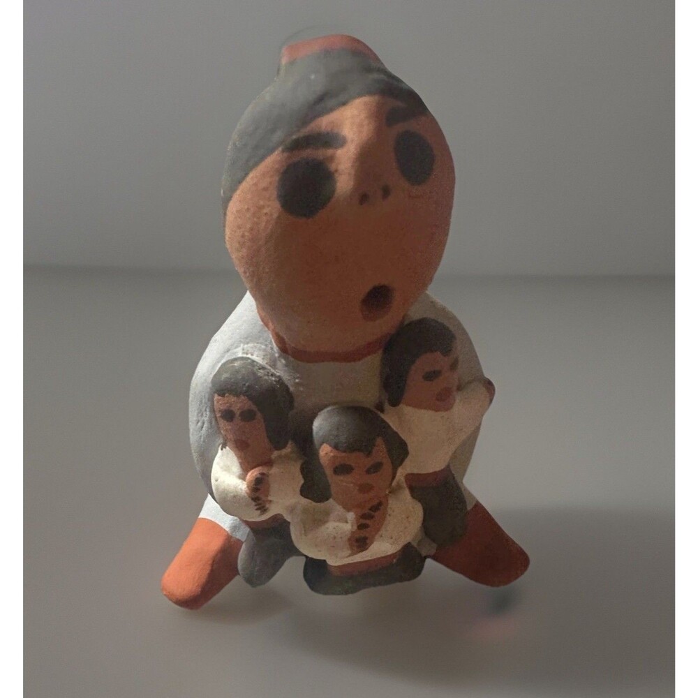 Indian Pottery Storyteller Figure with‎ 3 Children